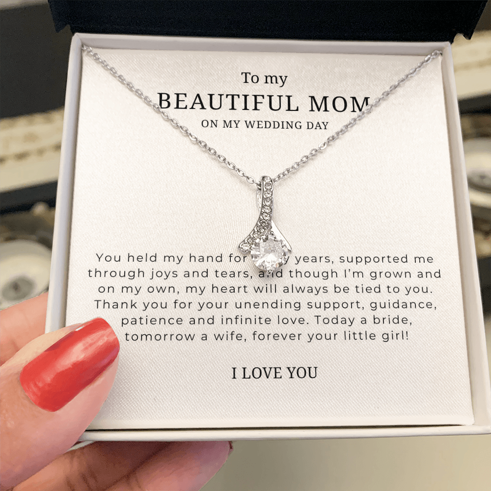 To My Beautiful Mom On My Wedding Day Interlocking Hearts Necklace