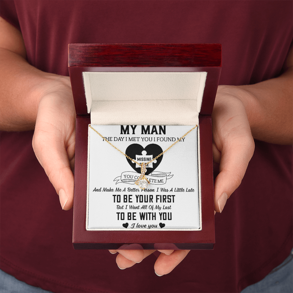 To My Man Alluring Beauty Necklace