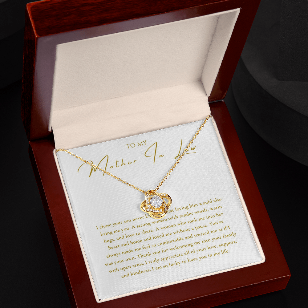 To My Beautiful Mom On My Wedding Day Interlocking Hearts Necklace