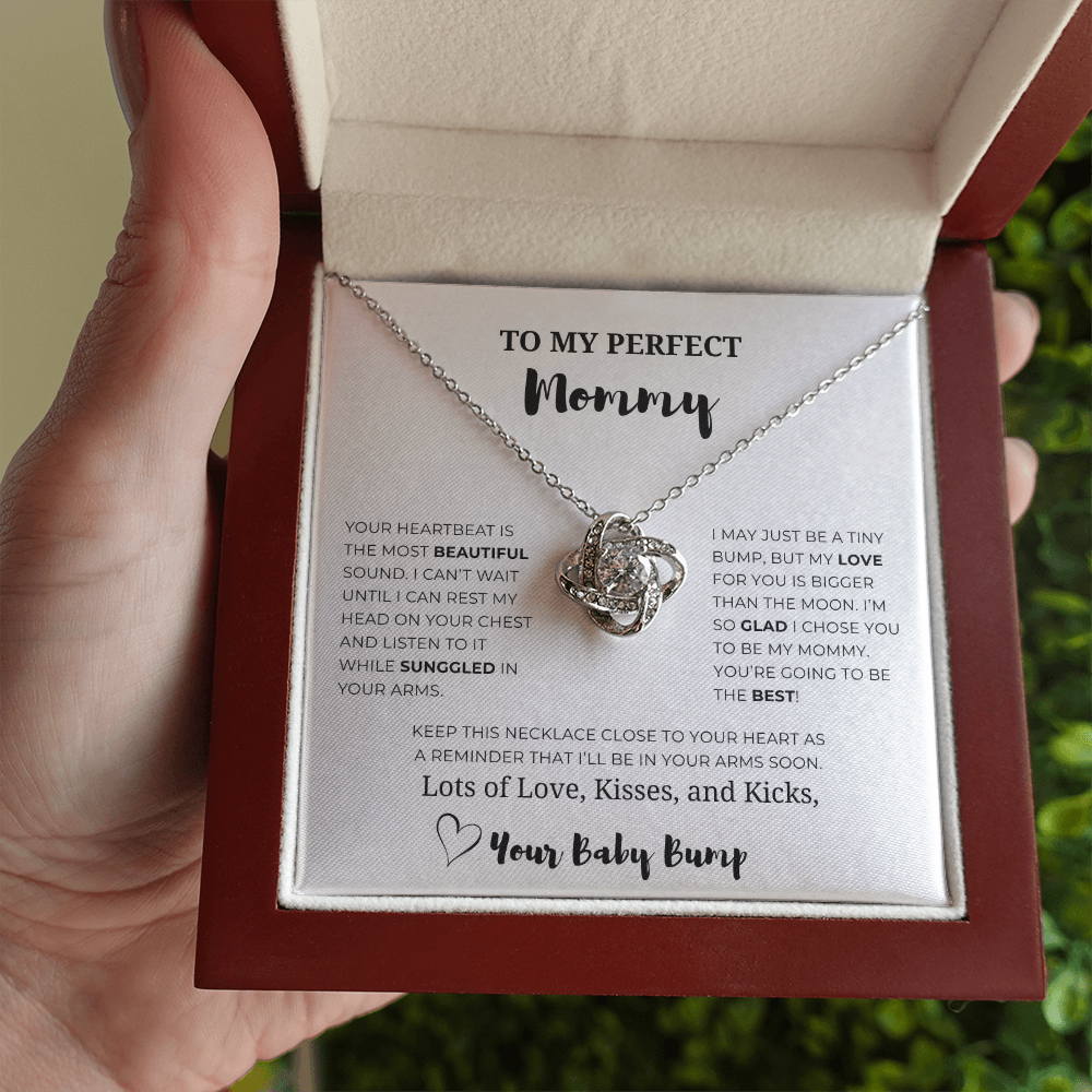 To My Perfect Mommy Love Knot Necklace
