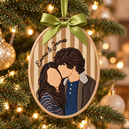 Personalized Photo Ornament, Embroidery Style Portrait with Custom Names, Oval Family Keepsake, Couple or Best Friend Gift - DL01211026
