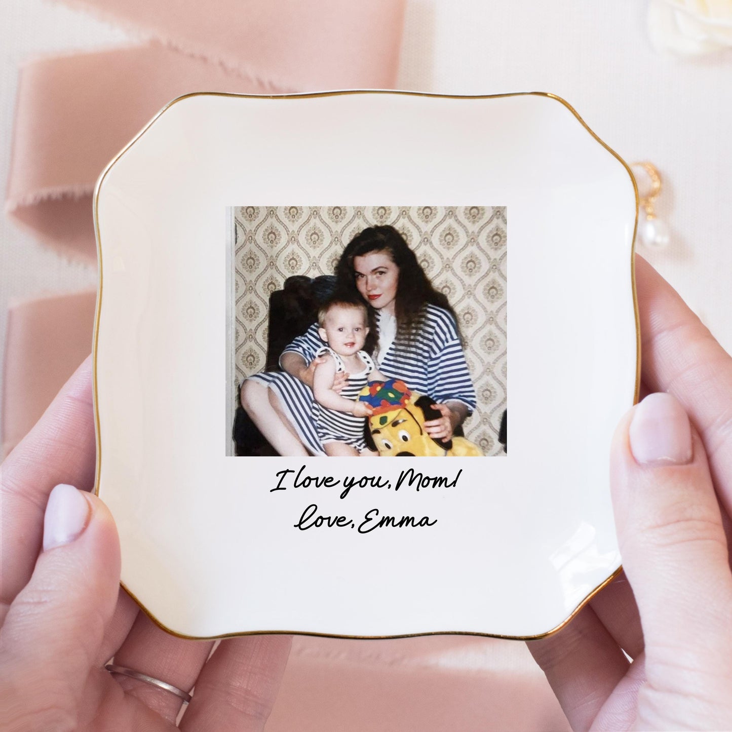 Personalized Mom Photo Jewelry Dish: Ceramic Trinket Tray Gift for Mom, Thank You Grandma, Birthday Ring Dish Gift, Mom Gift from Daughter