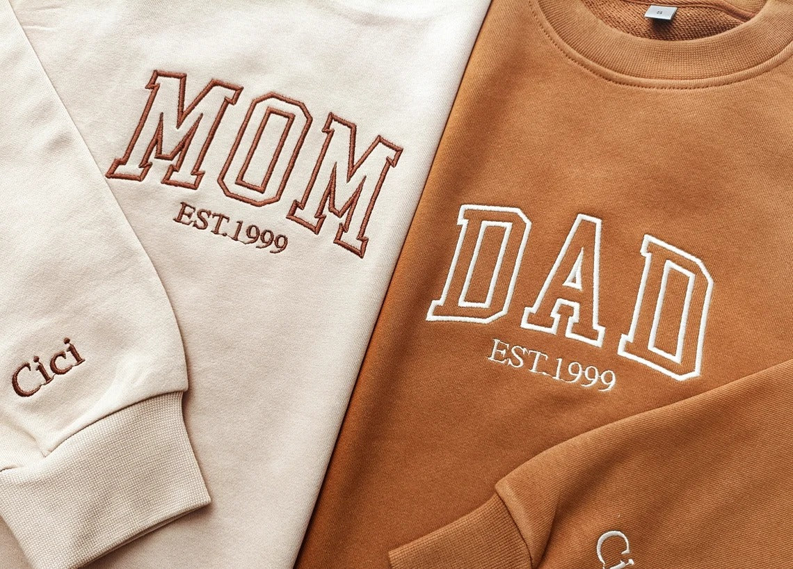 Personalized Embroidered Mom Dad Hoodie Sweatshirt T-Shirt