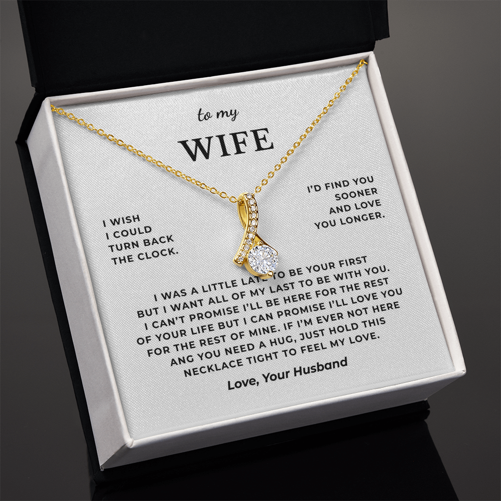 To My Wife Interlocking Hearts Necklace