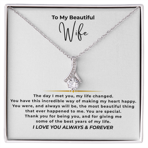 To My Beautiful Wife Interlocking Hearts Necklace