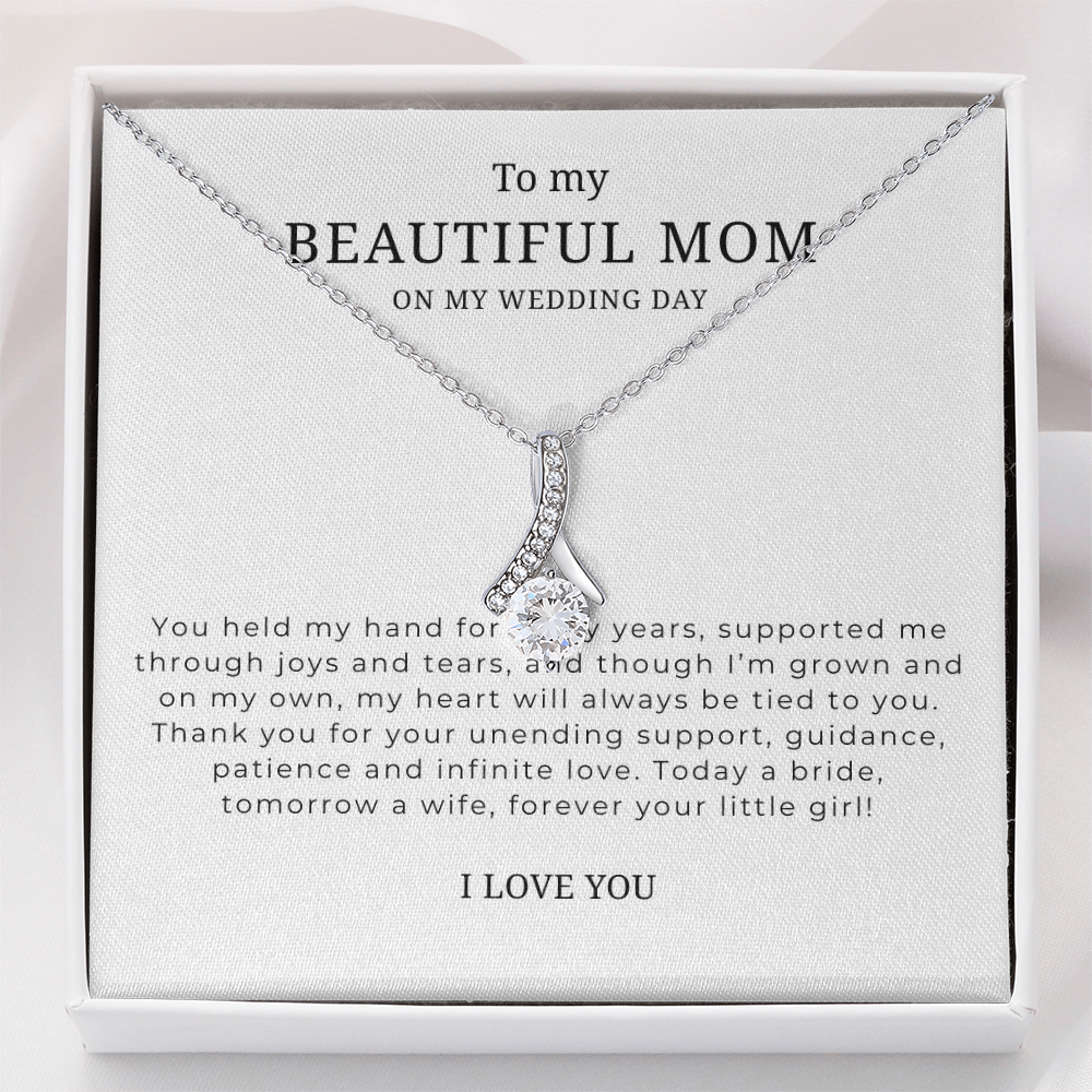 To My Beautiful Mom On My Wedding Day Interlocking Hearts Necklace