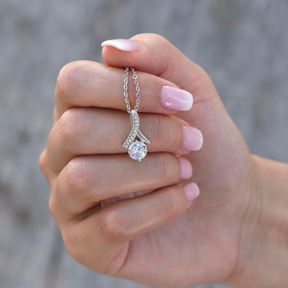 Thank You Mama Alluring Beauty Necklace