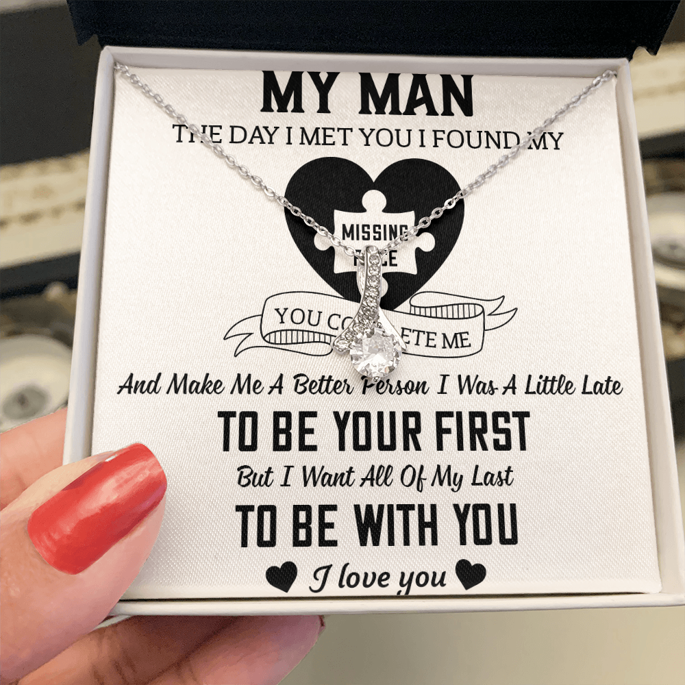 To My Man Alluring Beauty Necklace
