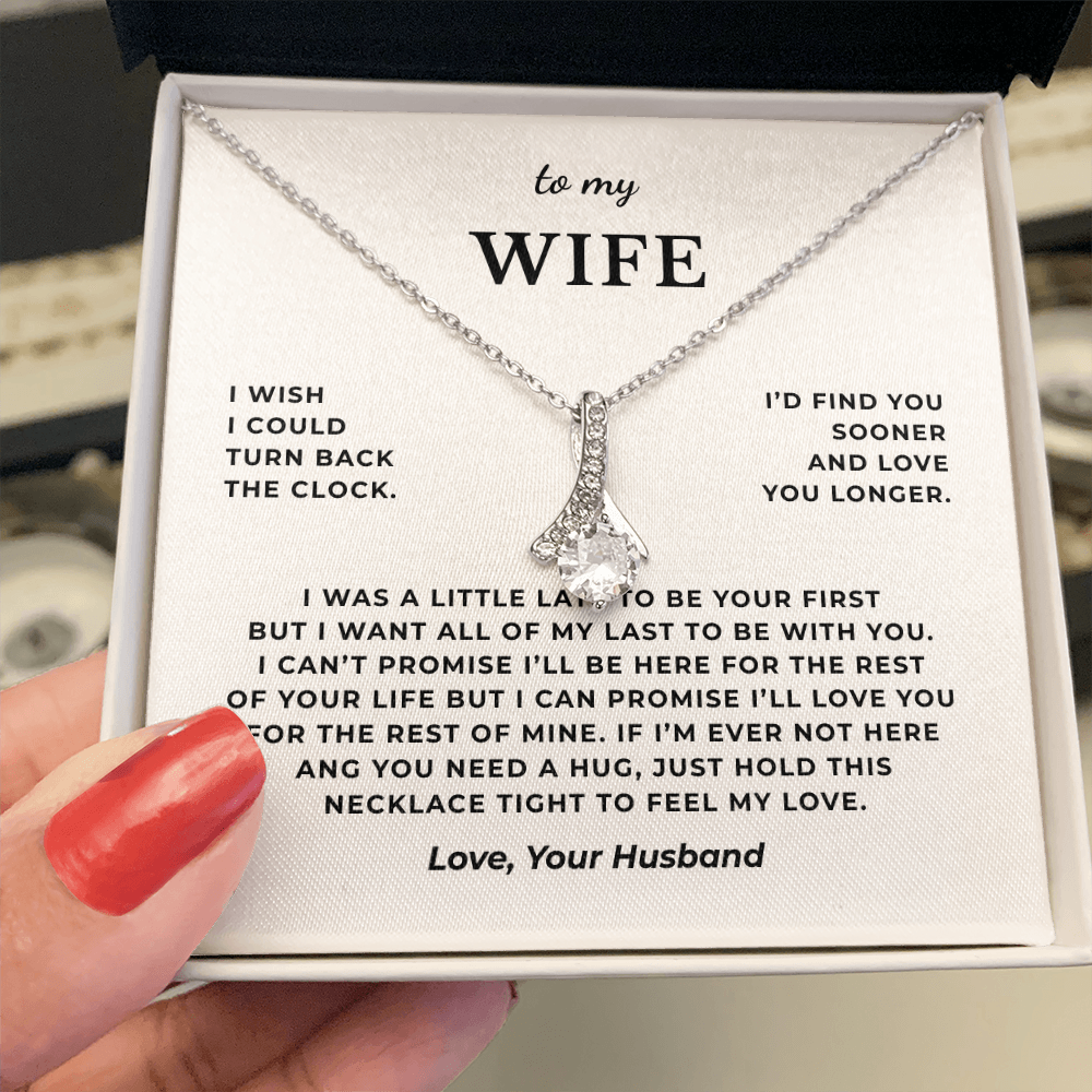 To My Wife Interlocking Hearts Necklace