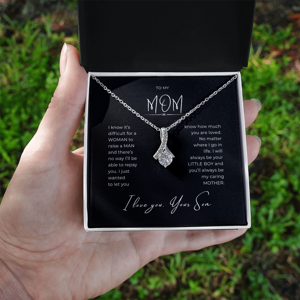 To My Mom Interlocking Hearts Necklace
