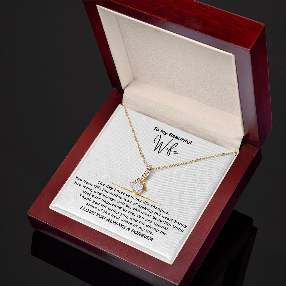 To My Beautiful Wife Interlocking Hearts Necklace