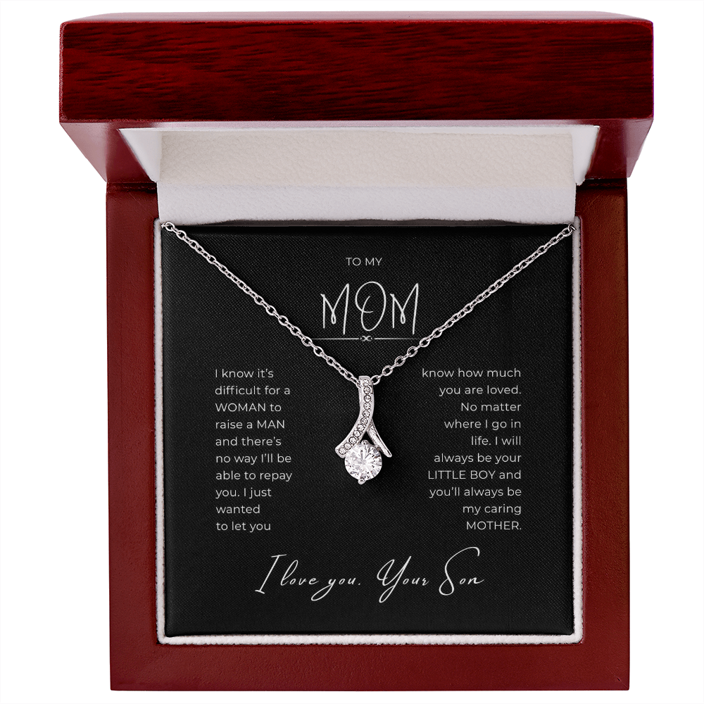 To My Mom Interlocking Hearts Necklace