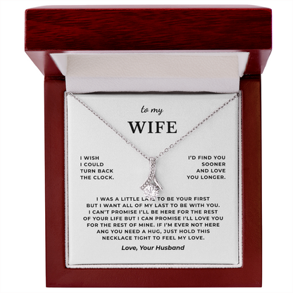 To My Wife Interlocking Hearts Necklace