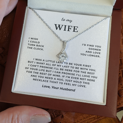 To My Wife Interlocking Hearts Necklace