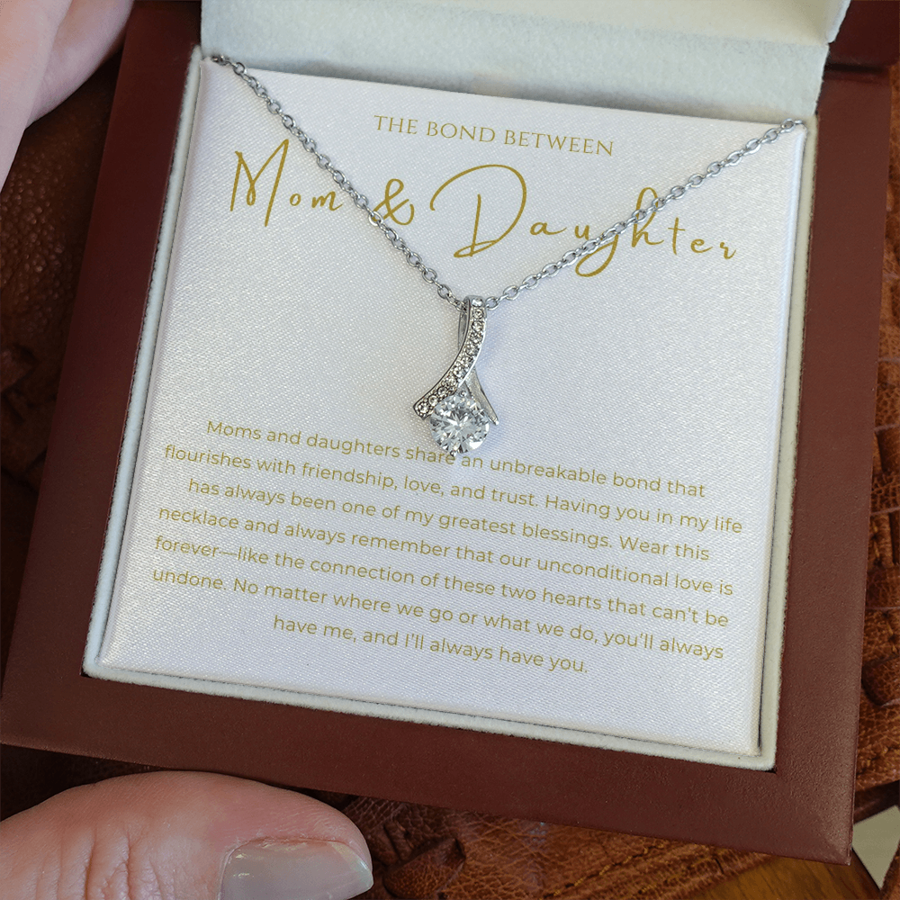 Mom & Daughter Interlocking Hearts Necklace