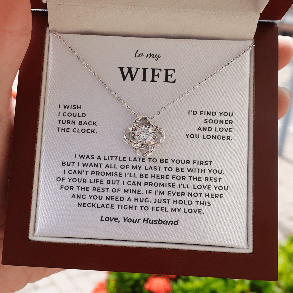 To My Wife Interlocking Hearts Necklace