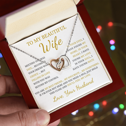To My Beautiful Wife  Interlocking Hearts Necklace