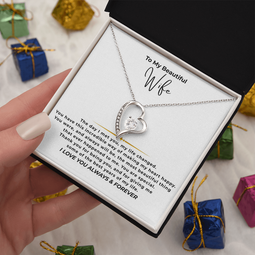 To My Beautiful Wife Interlocking Hearts Necklace