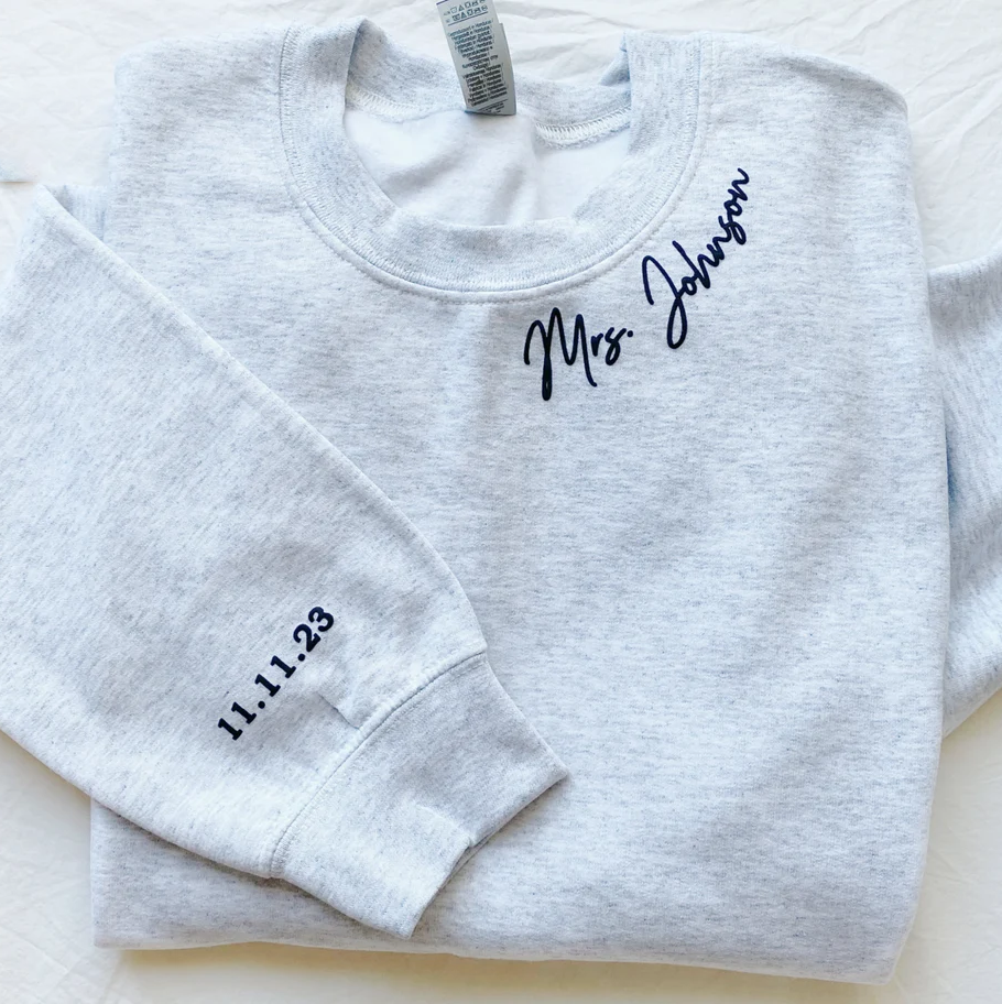 Personalized Mr Mrs Embossed Printed Hoodie Sweatshirt T-Shirt