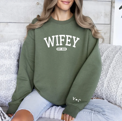 Personalized Wifey Embossed Printed Hoodie Sweatshirt T-Shirt